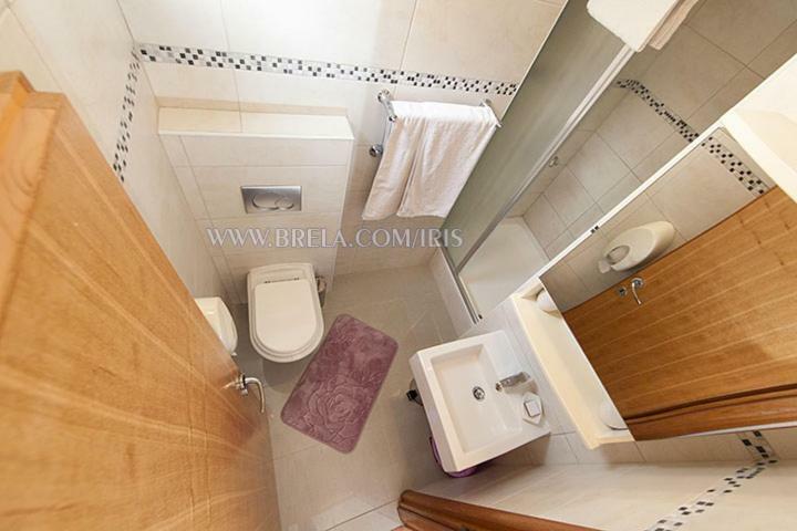 Apartments Iris เบรลา ภายนอก รูปภาพ